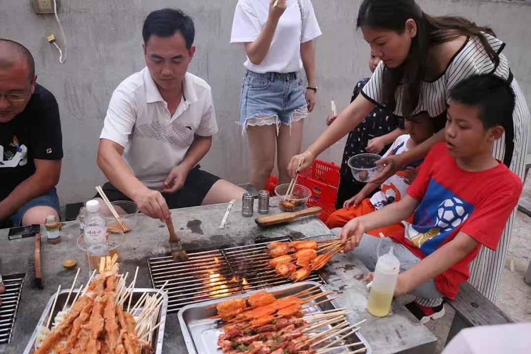 户外拓展,自助烧烤,露营,会议团体接待，团建，