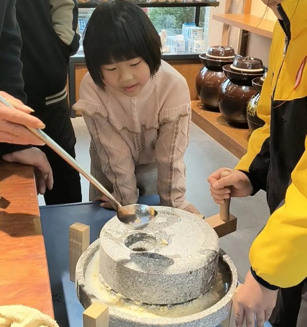 户外拓展,自助烧烤,露营,会议团体接待，团建，